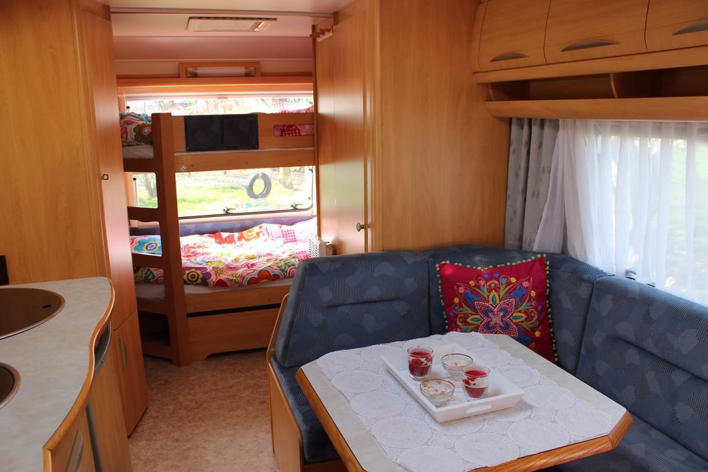 Caravan 'T Koekoeksnest Aagtekerke Habitación foto