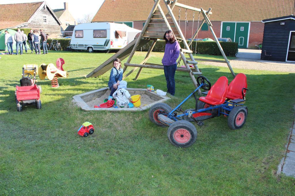 Caravan 'T Koekoeksnest Aagtekerke Exterior foto